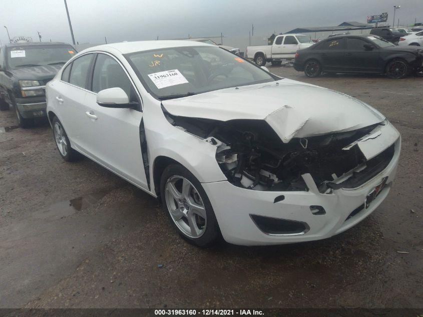 2013 VOLVO S60 T5 YV1612FS6D2222641