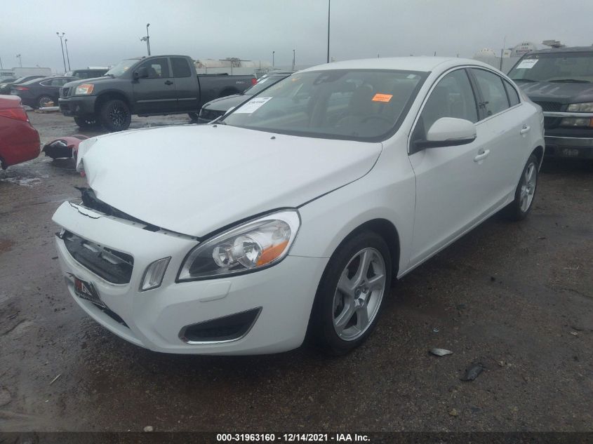 2013 VOLVO S60 T5 YV1612FS6D2222641