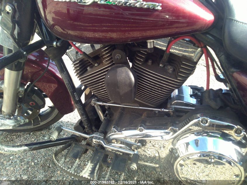 2015 HARLEY-DAVIDSON FLTRX ROAD GLIDE 1HD1KHM3XFB654503