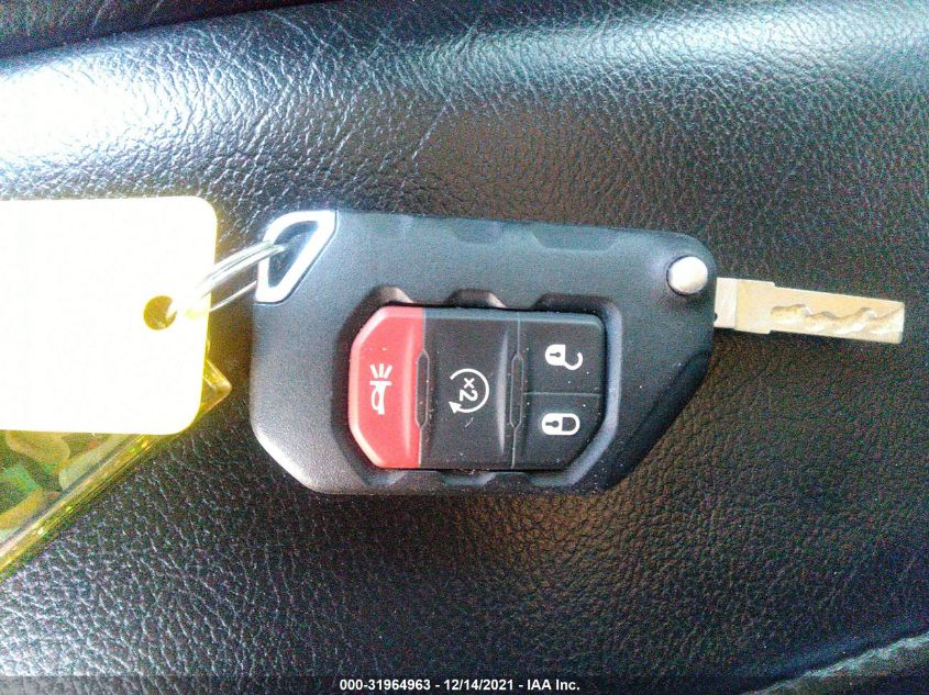 2019 JEEP WRANGLER UNLIMITED SAHARA 1C4HJXEN5KW558357