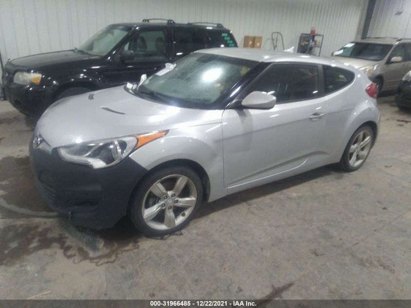2015 HYUNDAI VELOSTER KMHTC6AD1FU245167