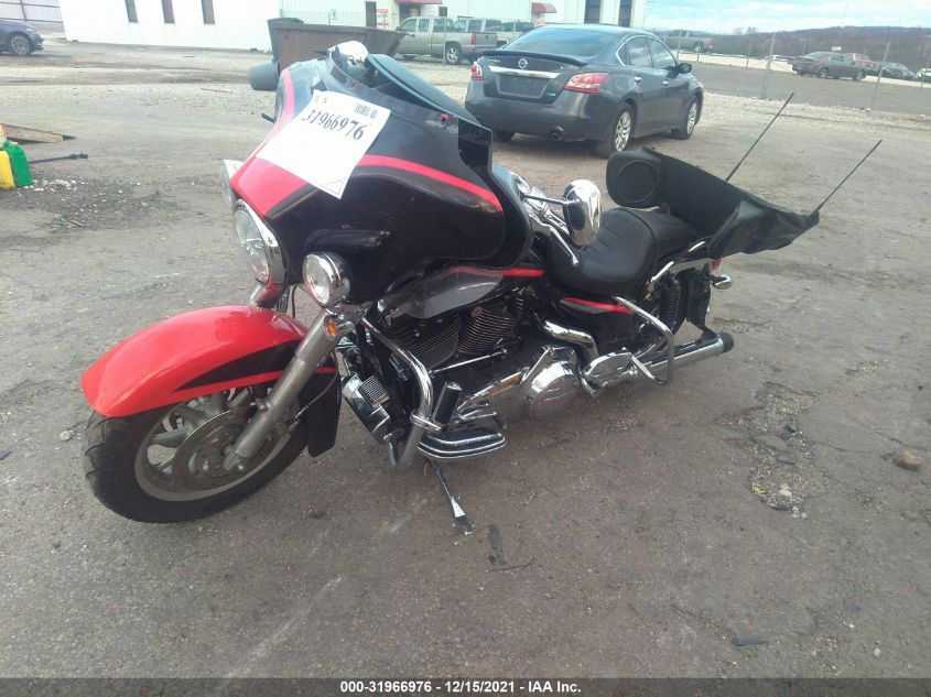 2007 HARLEY-DAVIDSON FLHTCUSE 1HD1PR8157Y953895