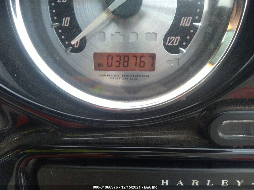 2007 HARLEY-DAVIDSON FLHTCUSE 1HD1PR8157Y953895
