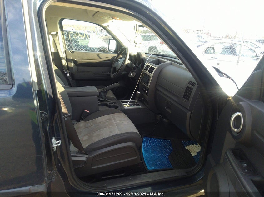 Dodge Nitro 2008