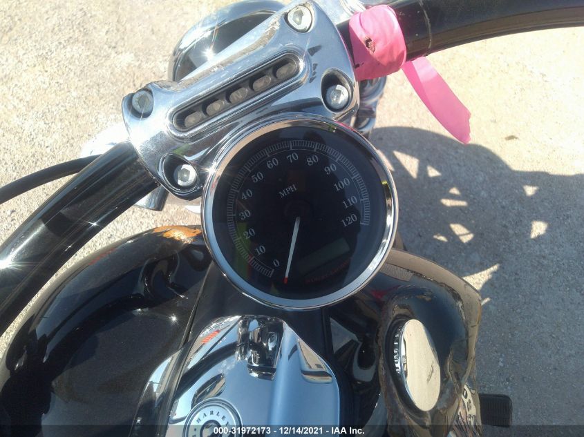 2016 HARLEY-DAVIDSON FXSB BREAKOUT 1HD1BFV16GB037246