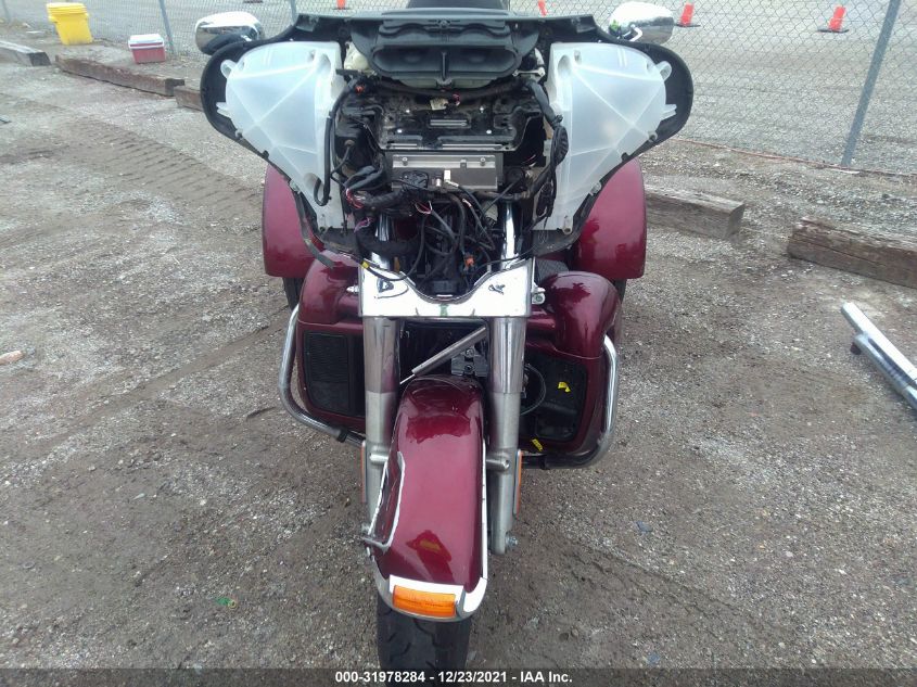 2015 HARLEY-DAVIDSON FLHTCUTG TRI GLIDE ULTRA 1HD1MAL14FB853242