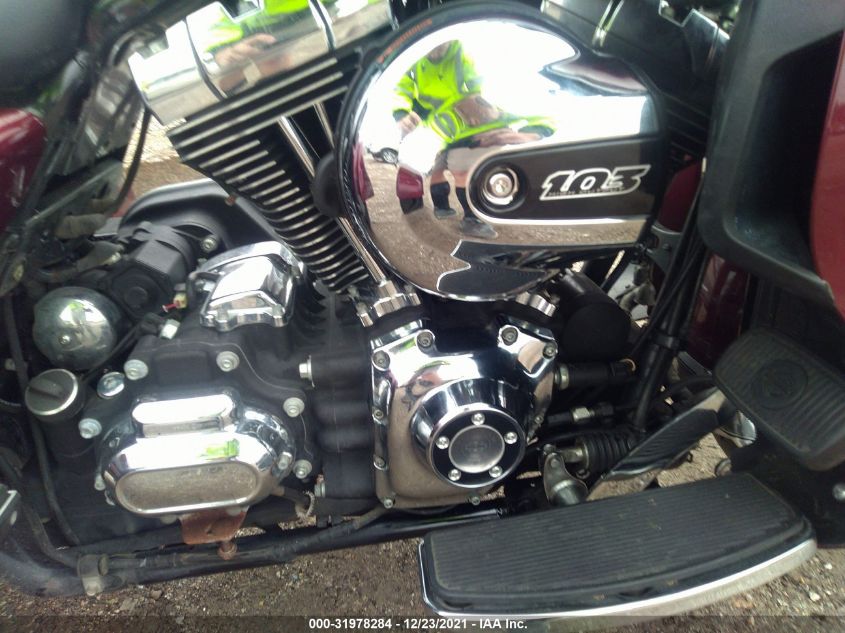 2015 HARLEY-DAVIDSON FLHTCUTG TRI GLIDE ULTRA 1HD1MAL14FB853242