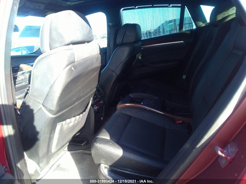BMW X6 2011