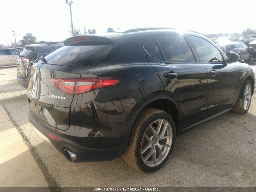 Alfa romeo Stelvio 2018