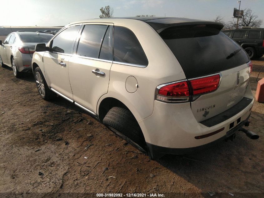 2013 LINCOLN MKX 2LMDJ6JK2DBL30261