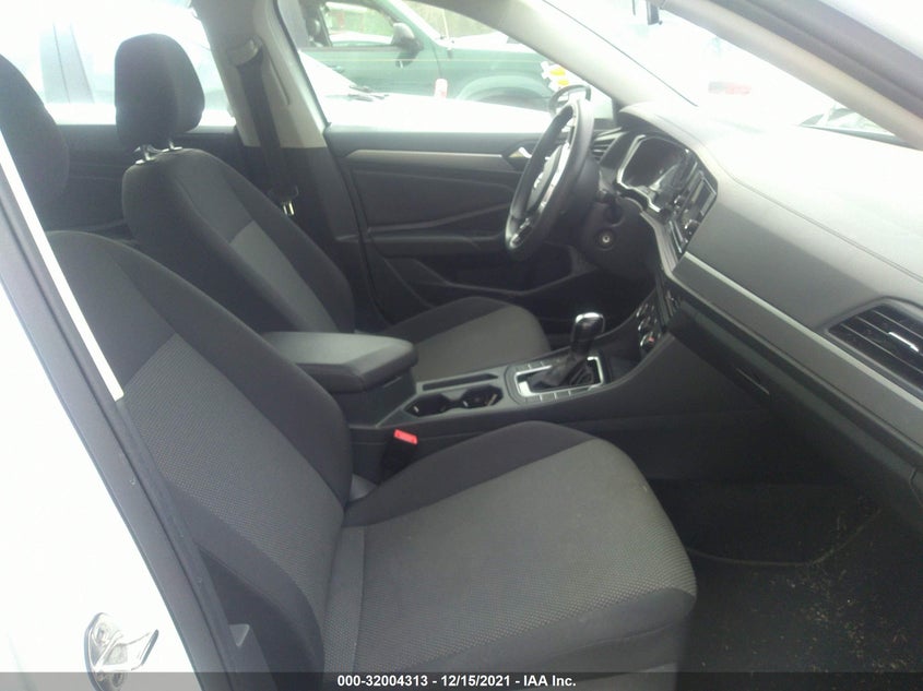 Auction sale of the 2020 Volkswagen Jetta , vin: 3VWCB7BU9LM016681, lot number: 32004313