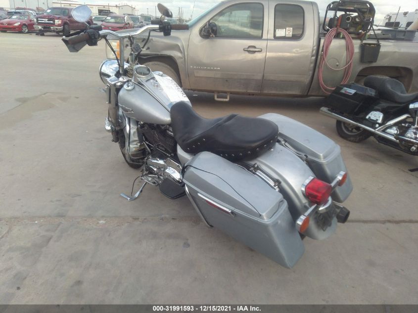 2019 HARLEY-DAVIDSON FLHR 1HD1FBC12KB655561