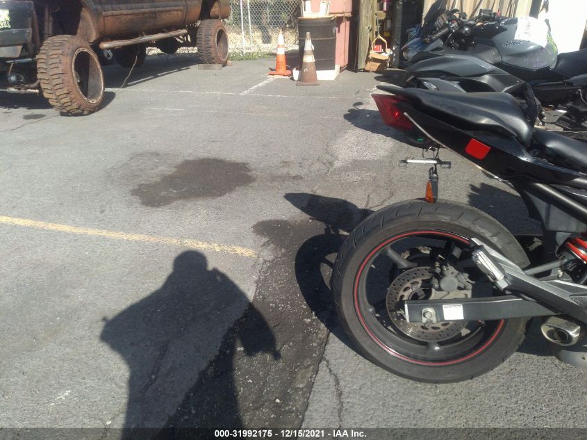 2012 YAMAHA FZ6 RC JYARJ18Y8CA002089