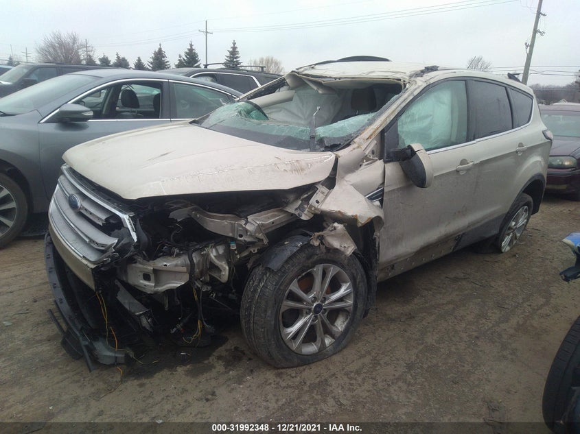 VIN 1FMCU0GD5HUE92213 2017 FORD ESCAPE SE