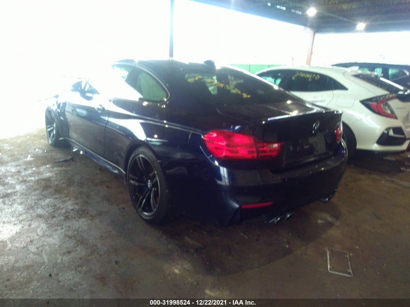 BMW M4 2016