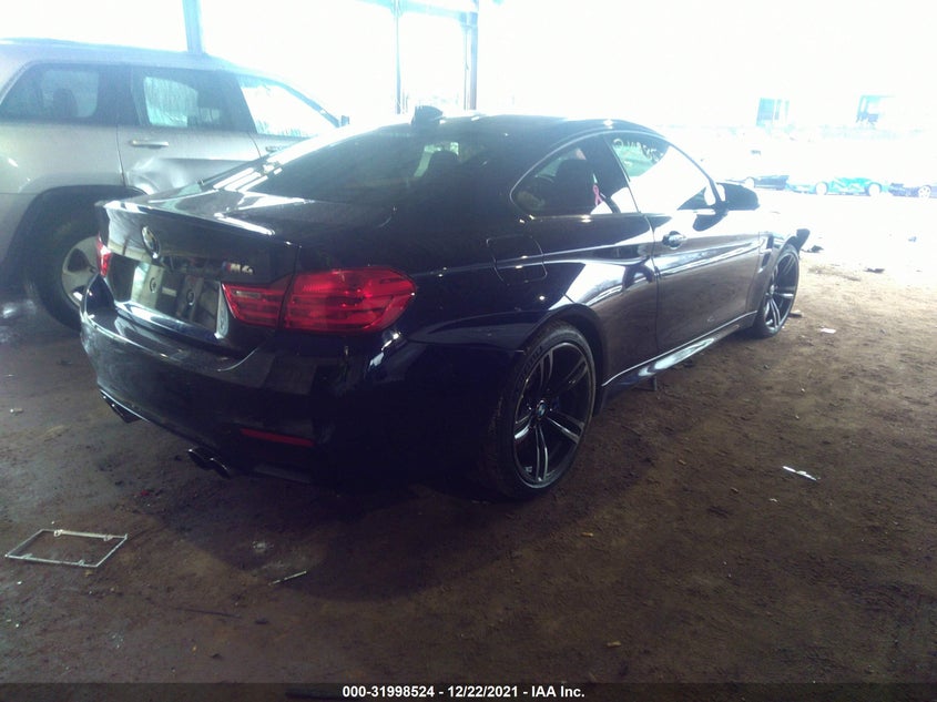 BMW M4 2016
