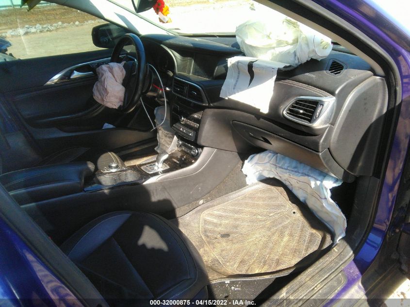 2017 INFINITI QX30 LUXURY SJKCH5CP3HA037381