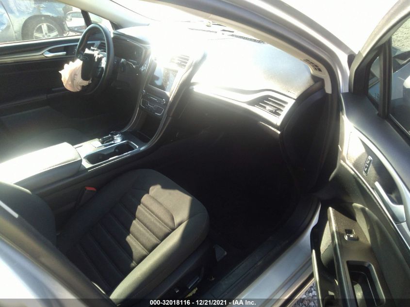 2017 FORD FUSION SE 3FA6P0HD1HR320605