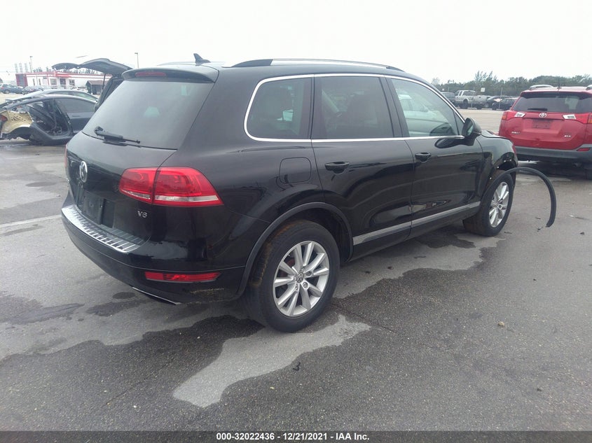 Volkswagen Touareg 2013