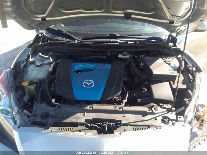 2013 MAZDA MAZDA3 I SPORT JM1BL1U71D1775002
