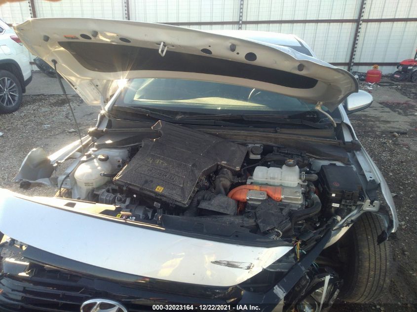 2018 HYUNDAI IONIQ HYBRID SEL KMHC75LCXJU103167