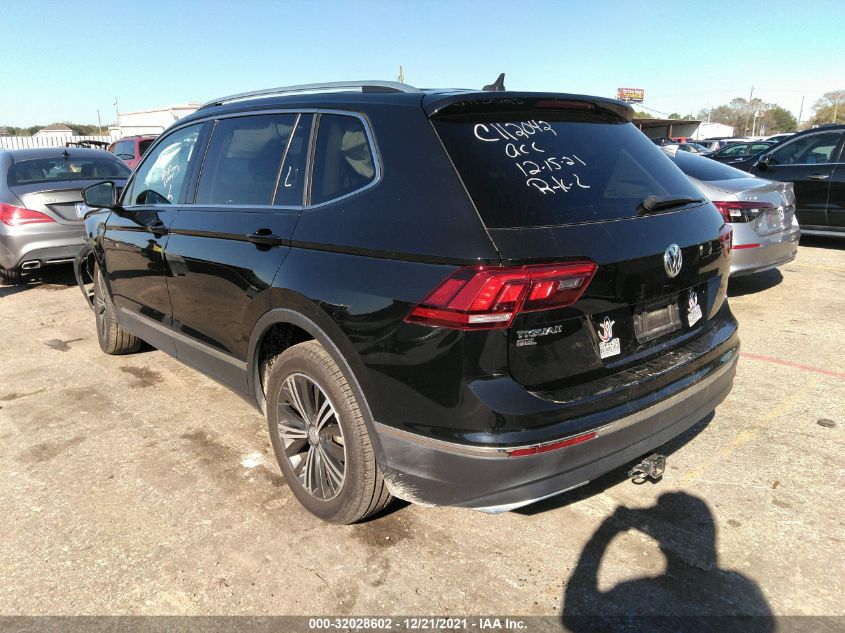 2018 VOLKSWAGEN TIGUAN SEL/SE 3VV3B7AXXJM067636