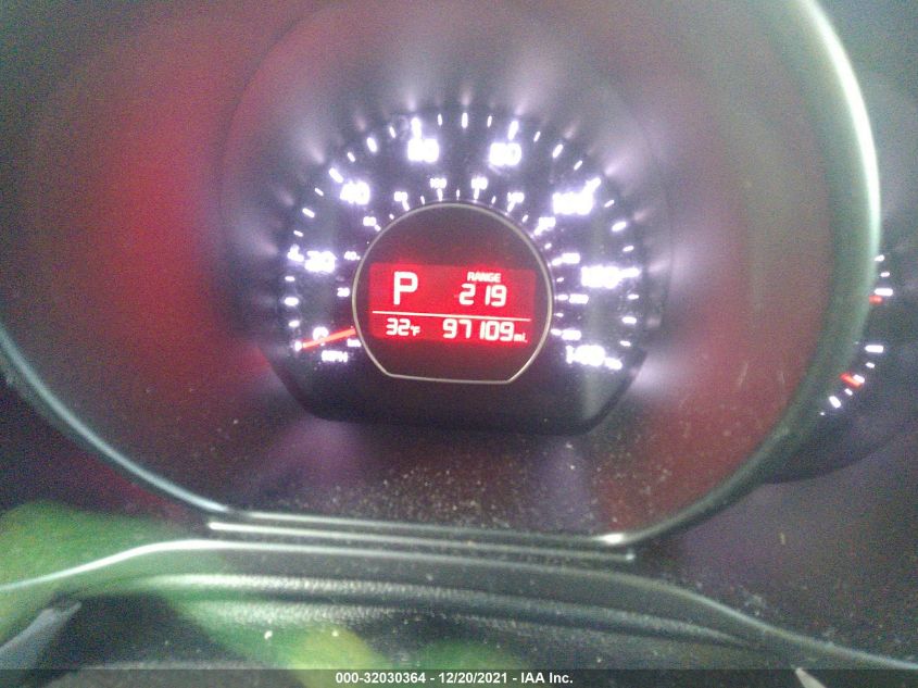 2017 KIA SOUL BASE KNDJN2A25H7423502