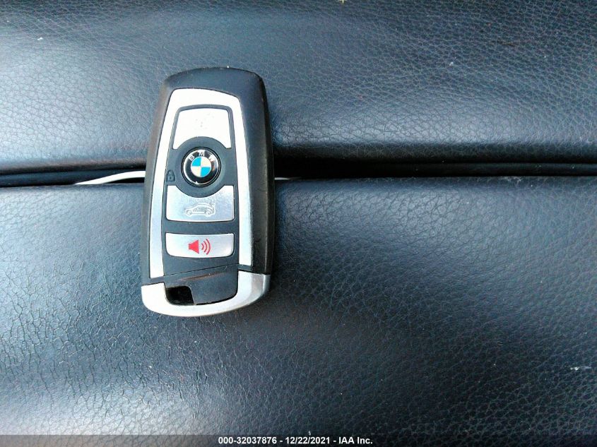 2015 BMW 7 SERIES 740I WBAYA6C51FD826879