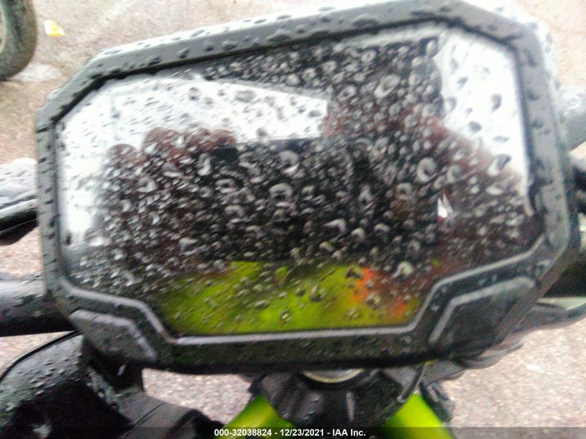 2020 KAWASAKI ZR900 F ML5ZRDF15LDA39133