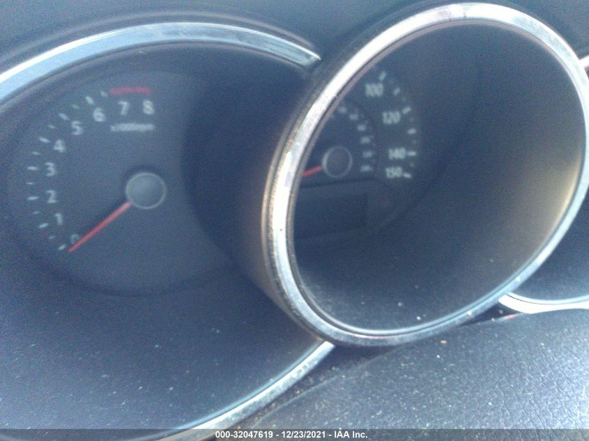 2013 KIA SORENTO LX 5XYKT4A24DG383271