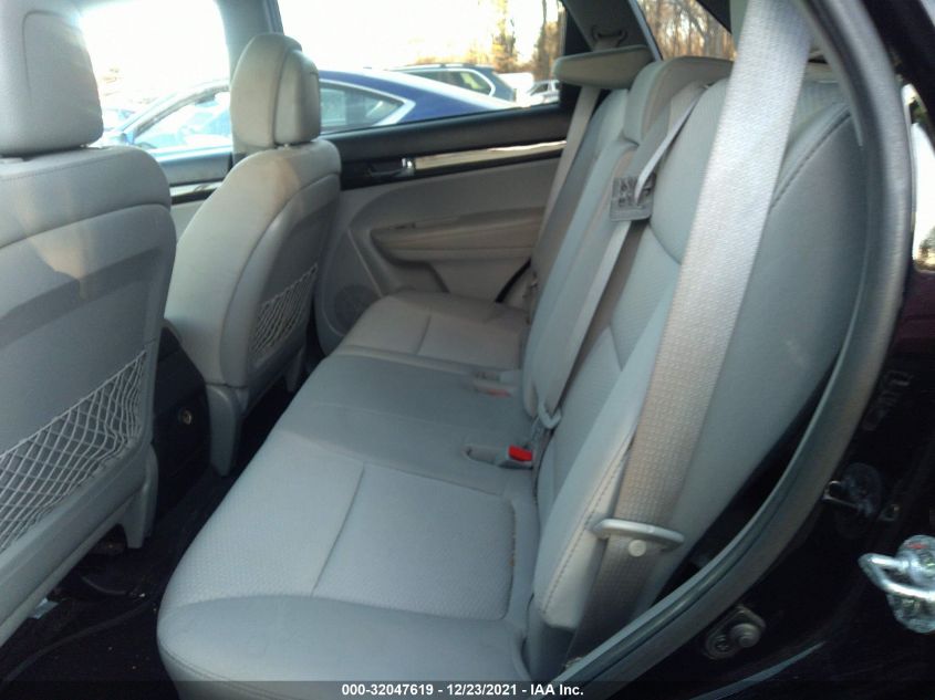 2013 KIA SORENTO LX 5XYKT4A24DG383271