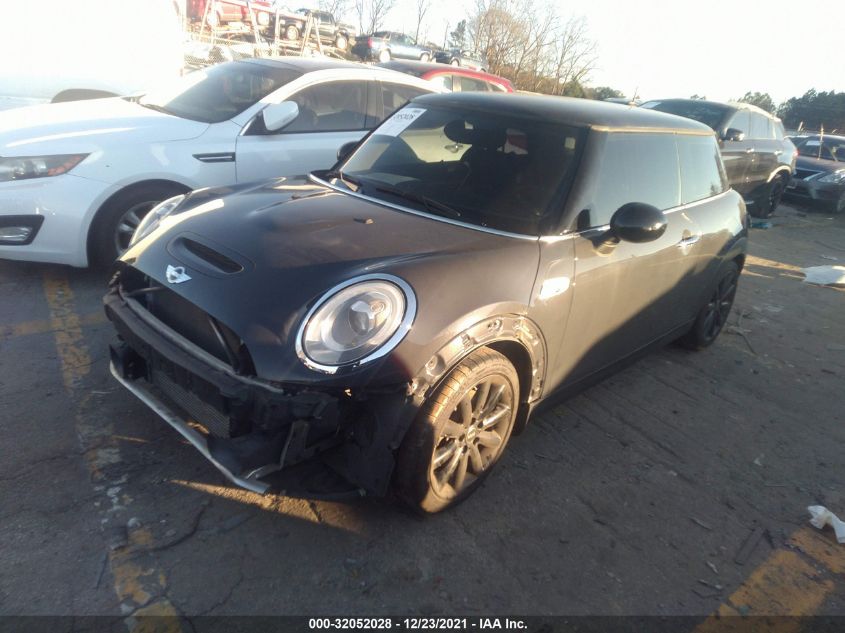 2015 MINI COOPER HARDTOP S WMWXP7C52F2A59820