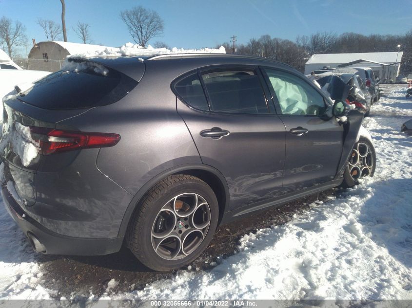2018 ALFA ROMEO STELVIO SPORT ZASFAKPN4J7B77722