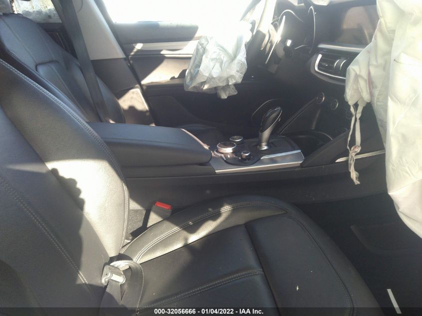 2018 ALFA ROMEO STELVIO SPORT ZASFAKPN4J7B77722