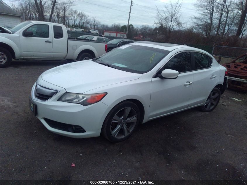2013 ACURA ILX TECH PKG 19VDE1F76DE009563
