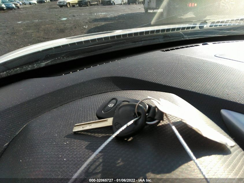 2013 HYUNDAI VELOSTER W/BLACK INT KMHTC6ADXDU134128