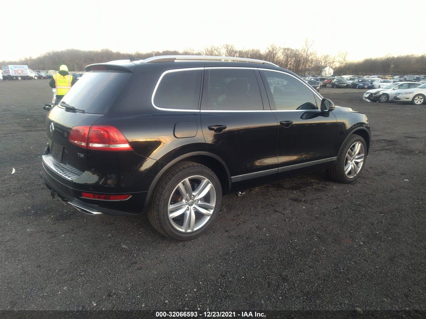 Volkswagen Touareg 2012