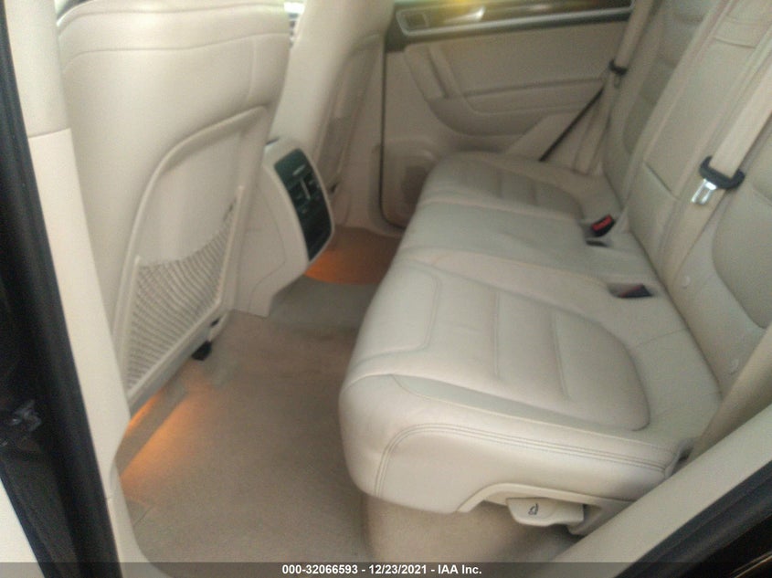 Volkswagen Touareg 2012