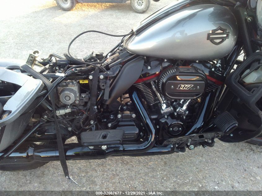 2019 HARLEY-DAVIDSON FLHTKSE 1HD1TEH14KB959140