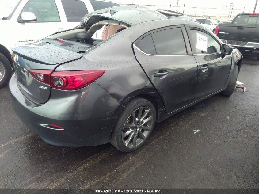 2018 MAZDA MAZDA3 4-DOOR TOURING 3MZBN1V31JM249888