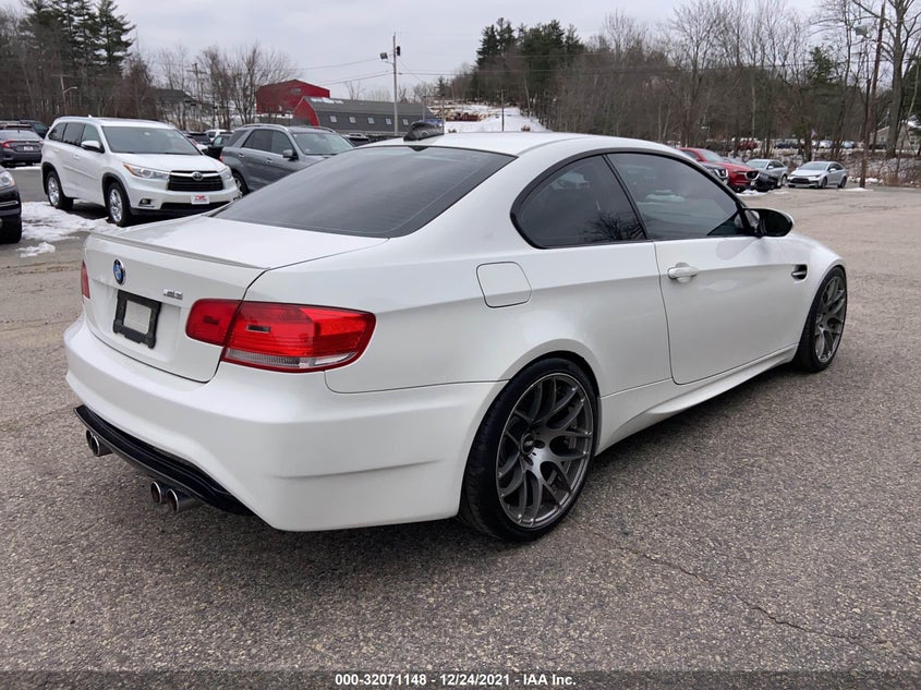 BMW M3 2009