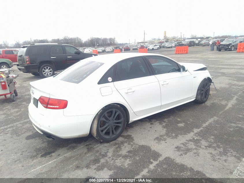 Audi S4 2011