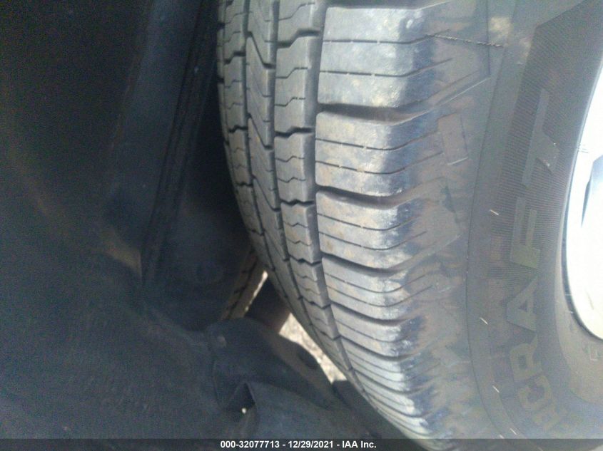 2013 TOYOTA 4RUNNER SR5 JTEBU5JR1D5121096