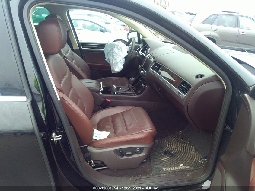 Volkswagen Touareg 2013