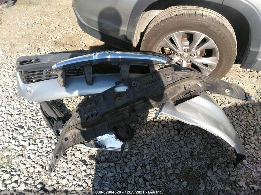2014 TOYOTA HIGHLANDER XLE 5TDKKRFH9ES017159