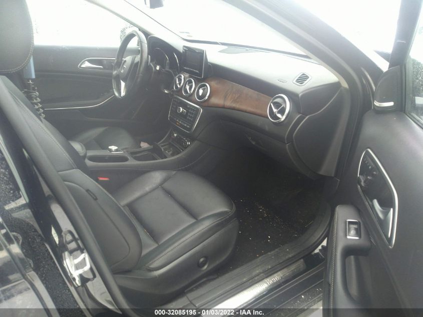 2015 MERCEDES-BENZ GLA-CLASS GLA 250 WDCTG4GB0FJ160870