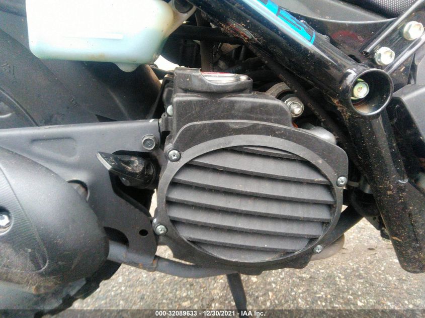 2017 HONDA NPS50 JH2AF5811HK503640