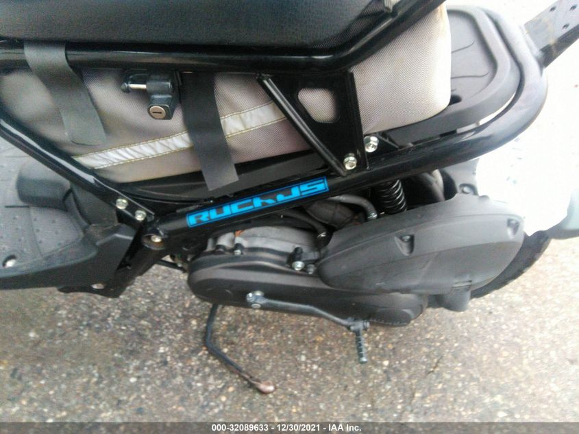 2017 HONDA NPS50 JH2AF5811HK503640