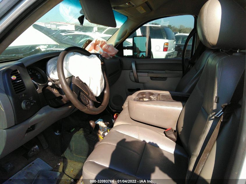 2013 CHEVROLET SILVERADO 2500HD WORK TRUCK - 1GC1KVEG2DF204447