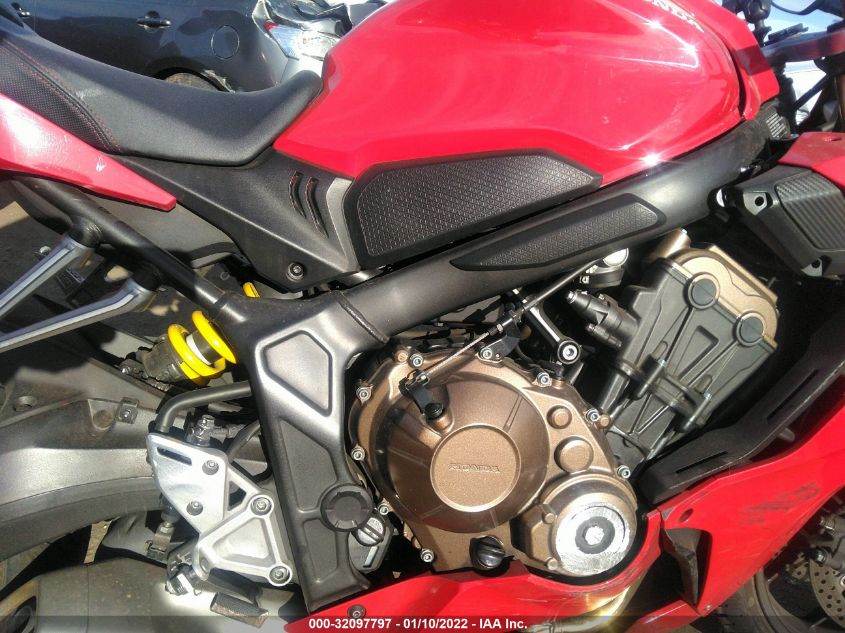 2020 HONDA CBR650 RA MLHRH0156L5100084